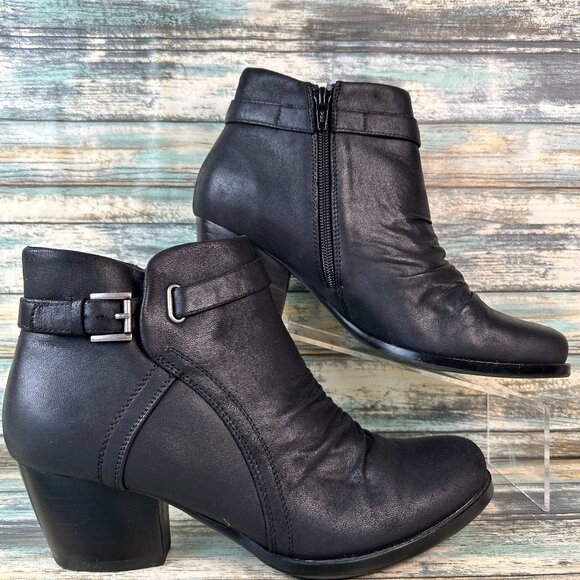 Baretraps Rosslyn Womens 9.5M Ankle Boots Fashion Comfort Dress Work Block Heel. - Picture 1 of 12